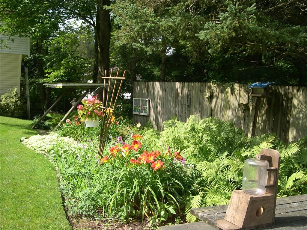 304 Mill Road Ligonier, PA 15658 - Photo 3 of 24 Gallery Image 3