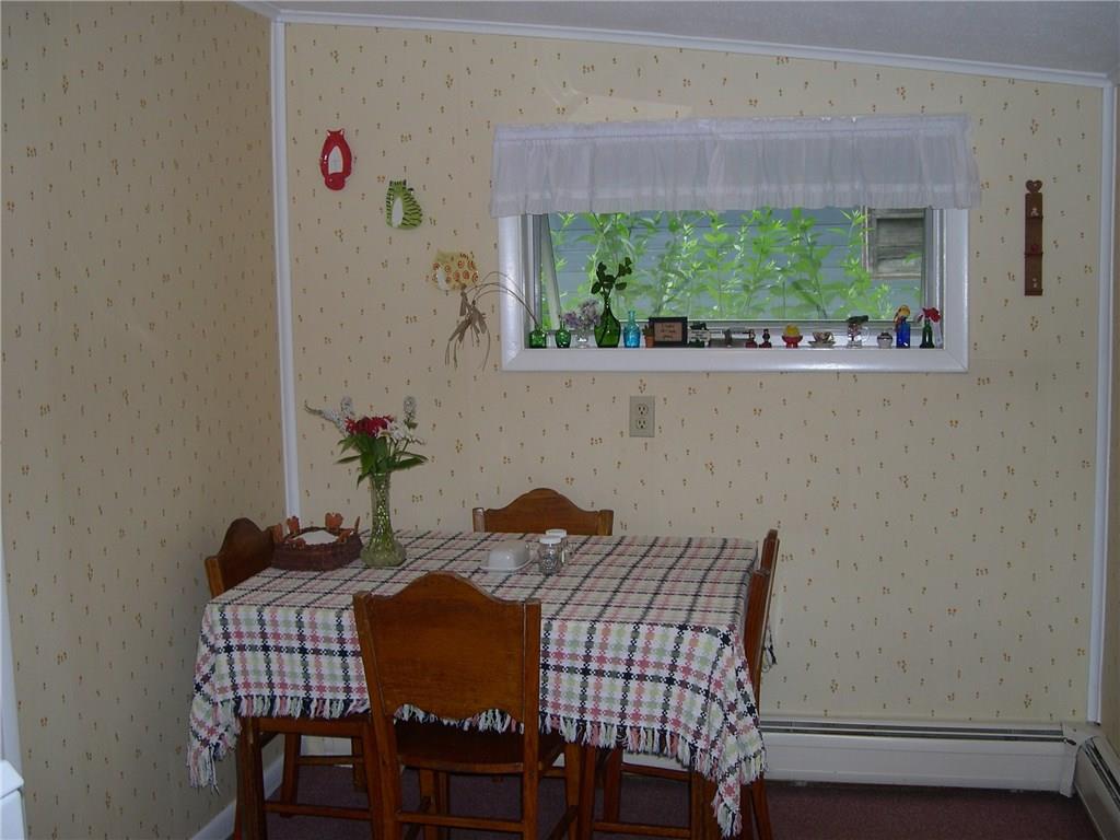 304 Mill Road Ligonier, PA 15658 - Photo 7 of 24 eat in kitchen