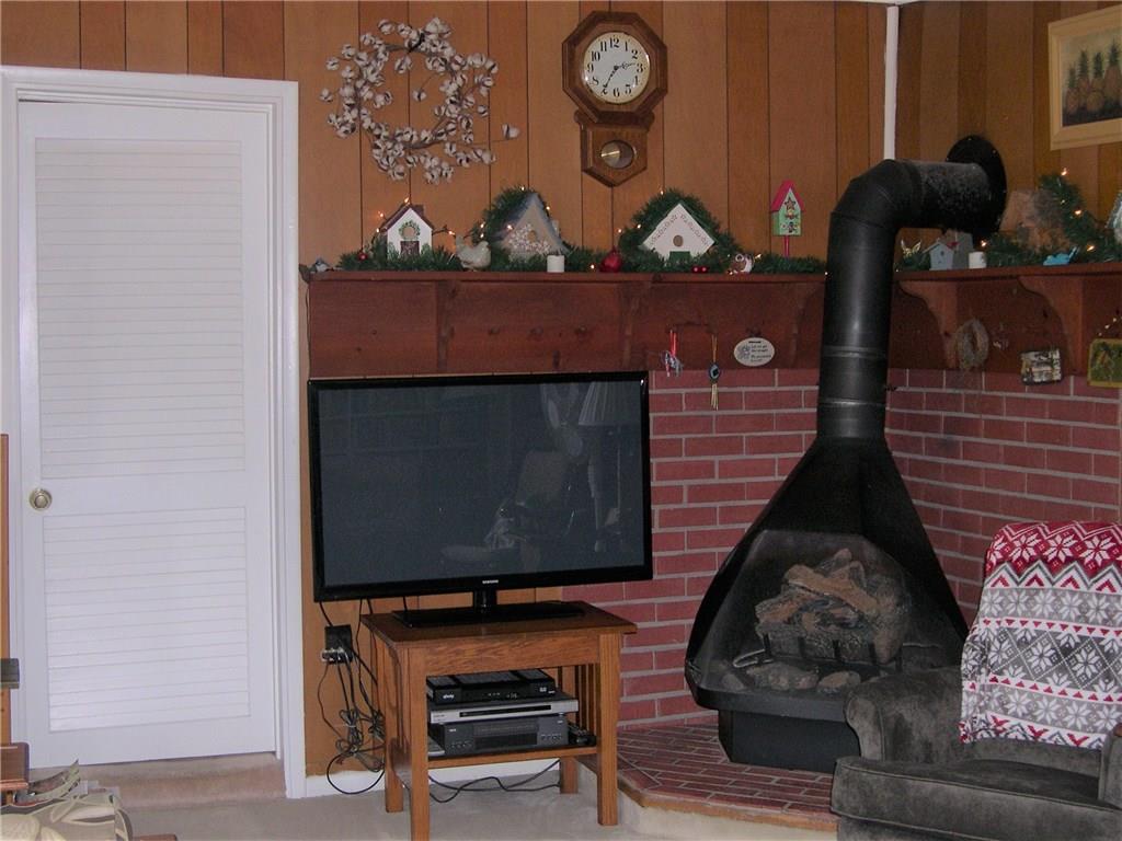 304 Mill Road Ligonier, PA 15658 - Photo 9 of 24 Gallery Image 9