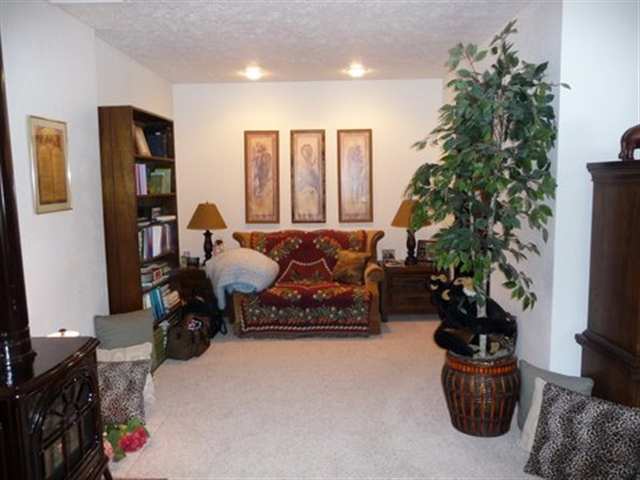2775 Clarke Road Chewelah, WA 99109 - Photo 4 of 9 Gallery Image 4