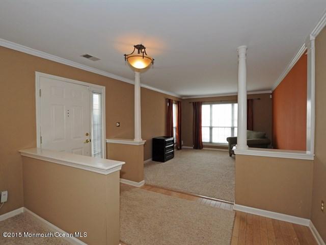 44 Alpine Road Holmdel, NJ 07733 - Photo 9 of 19 Entry (4).jpg