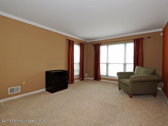 44 Alpine Road Holmdel, NJ 07733 - Photo 10 of 19 Living Room (4).jpg