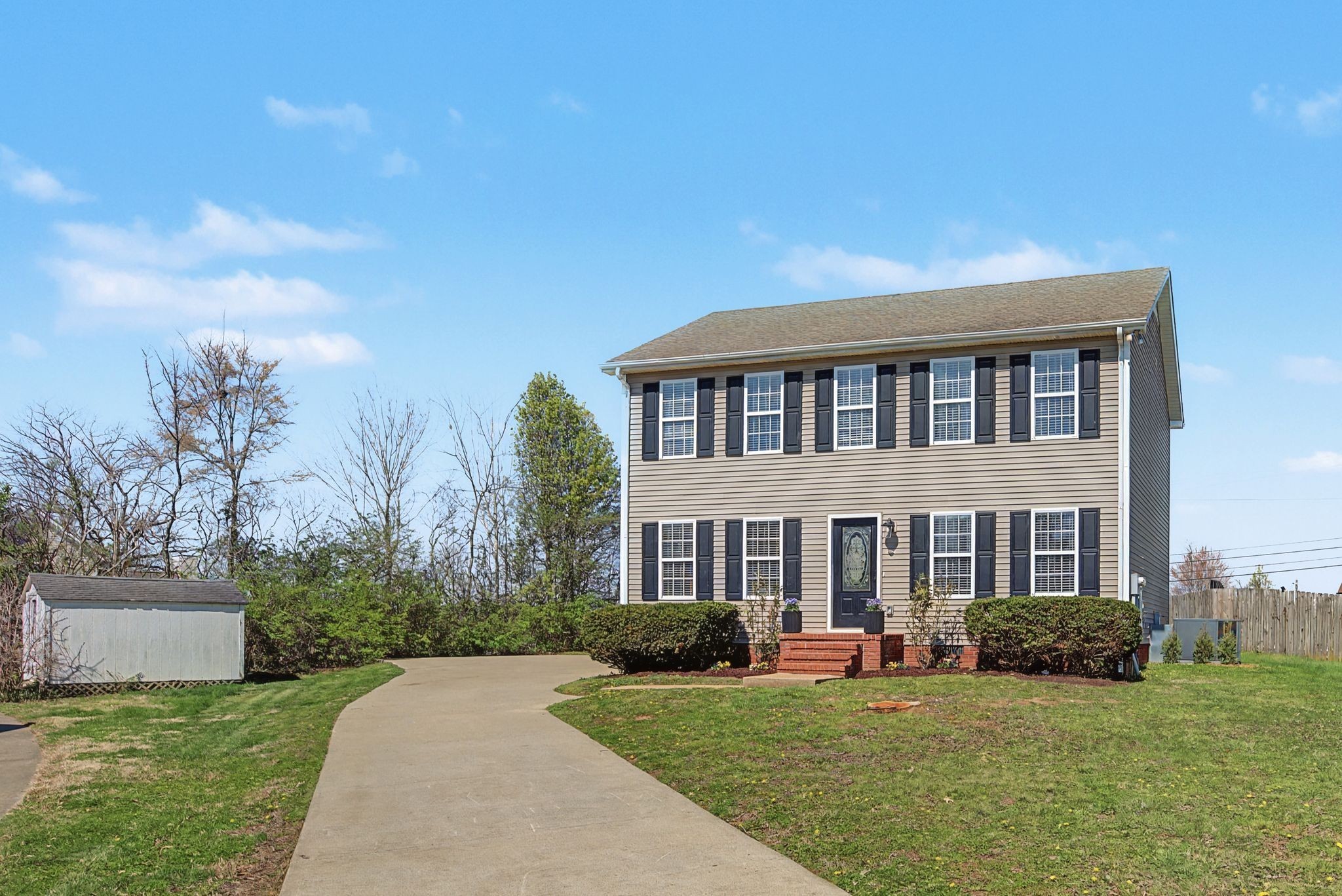 2813 Masons Court Spring Hill, TN 37174 - Photo 2 of 28