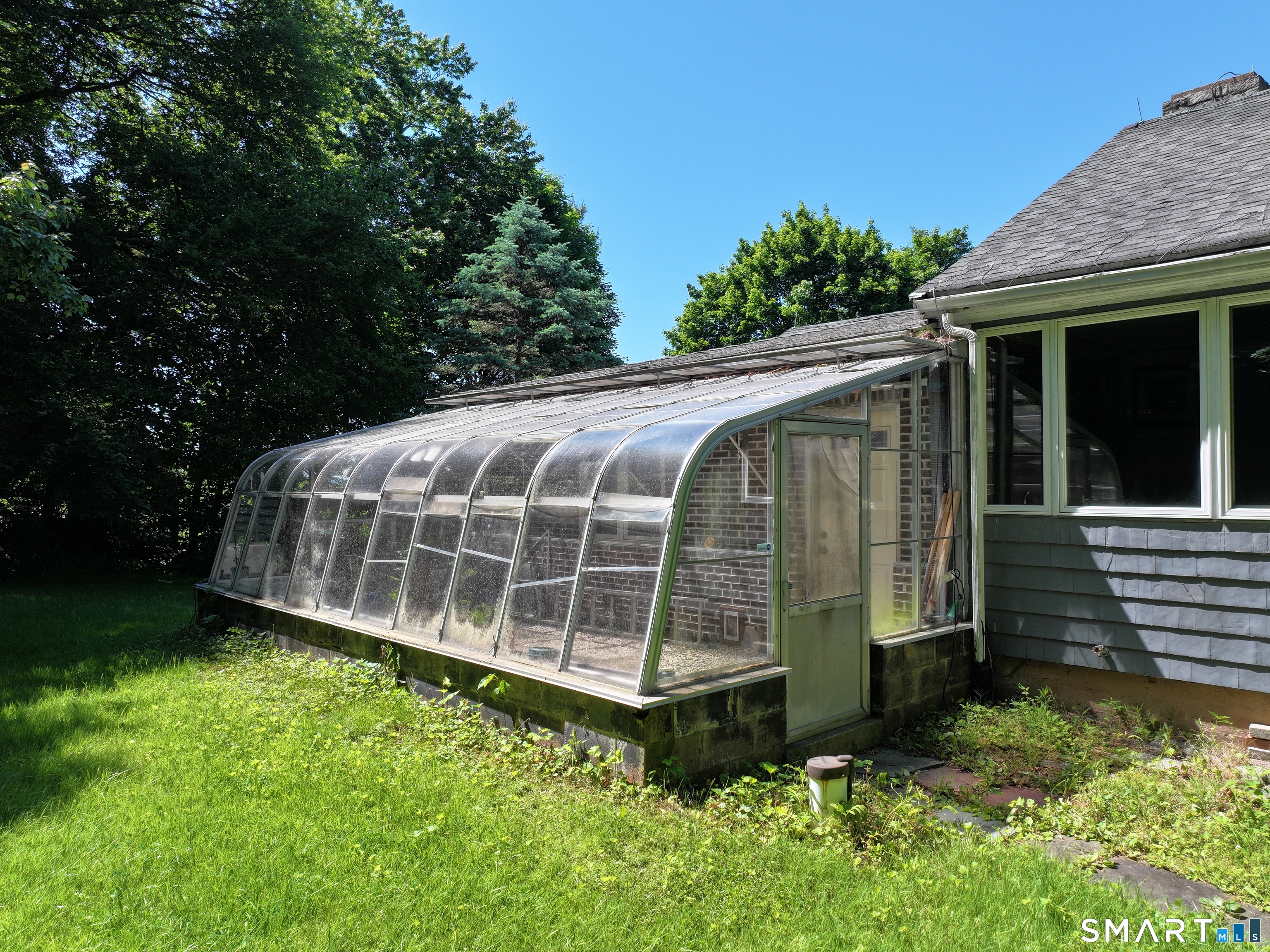 244 Chestnut Hill Road Glastonbury, CT 06033 - Photo 12 of 36