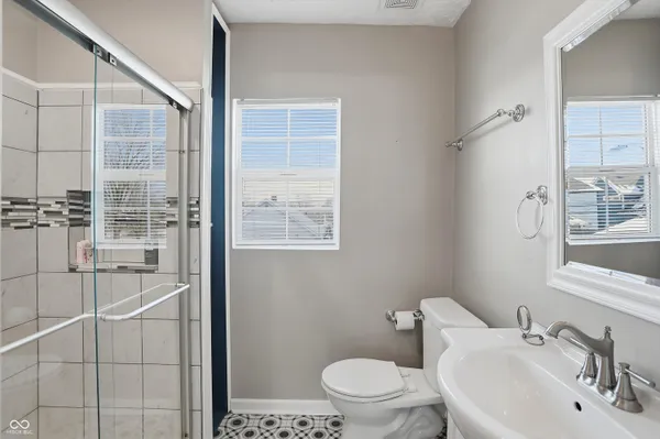 $289,000 | 1122 Reid Place, Indianapolis, IN 46203