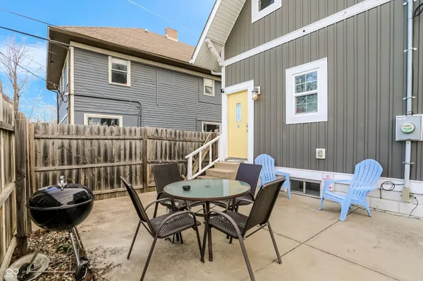 $289,000 | 1122 Reid Place, Indianapolis, IN 46203