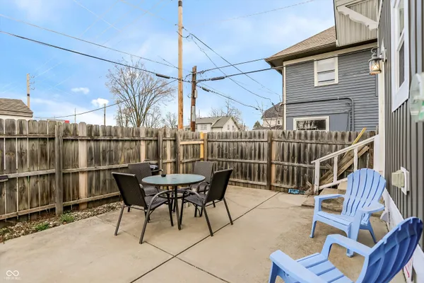 $289,000 | 1122 Reid Place, Indianapolis, IN 46203