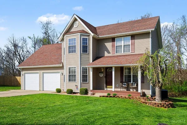$330,000 | 90 Douglas Circle, Georgetown, OH 45121