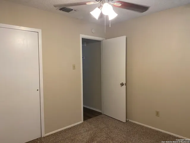 $1,500 | 12123 Stevens Court, Live Oak, TX 78233