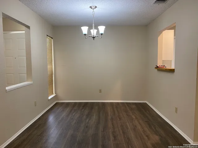 $1,500 | 12123 Stevens Court, Live Oak, TX 78233