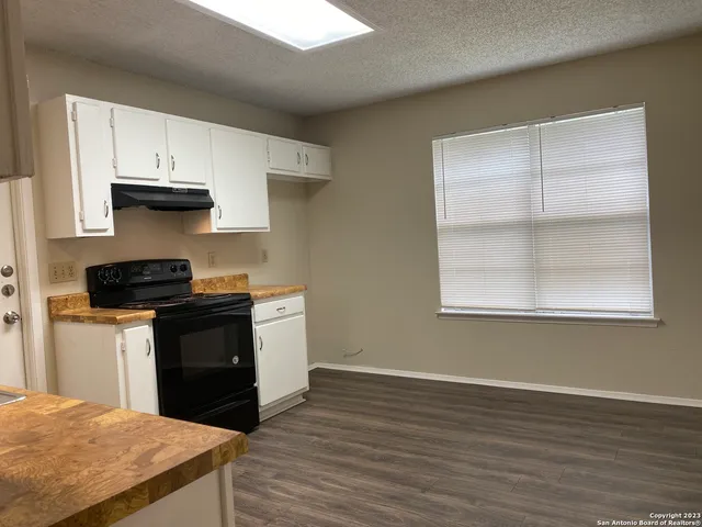 $1,500 | 12123 Stevens Court, Live Oak, TX 78233