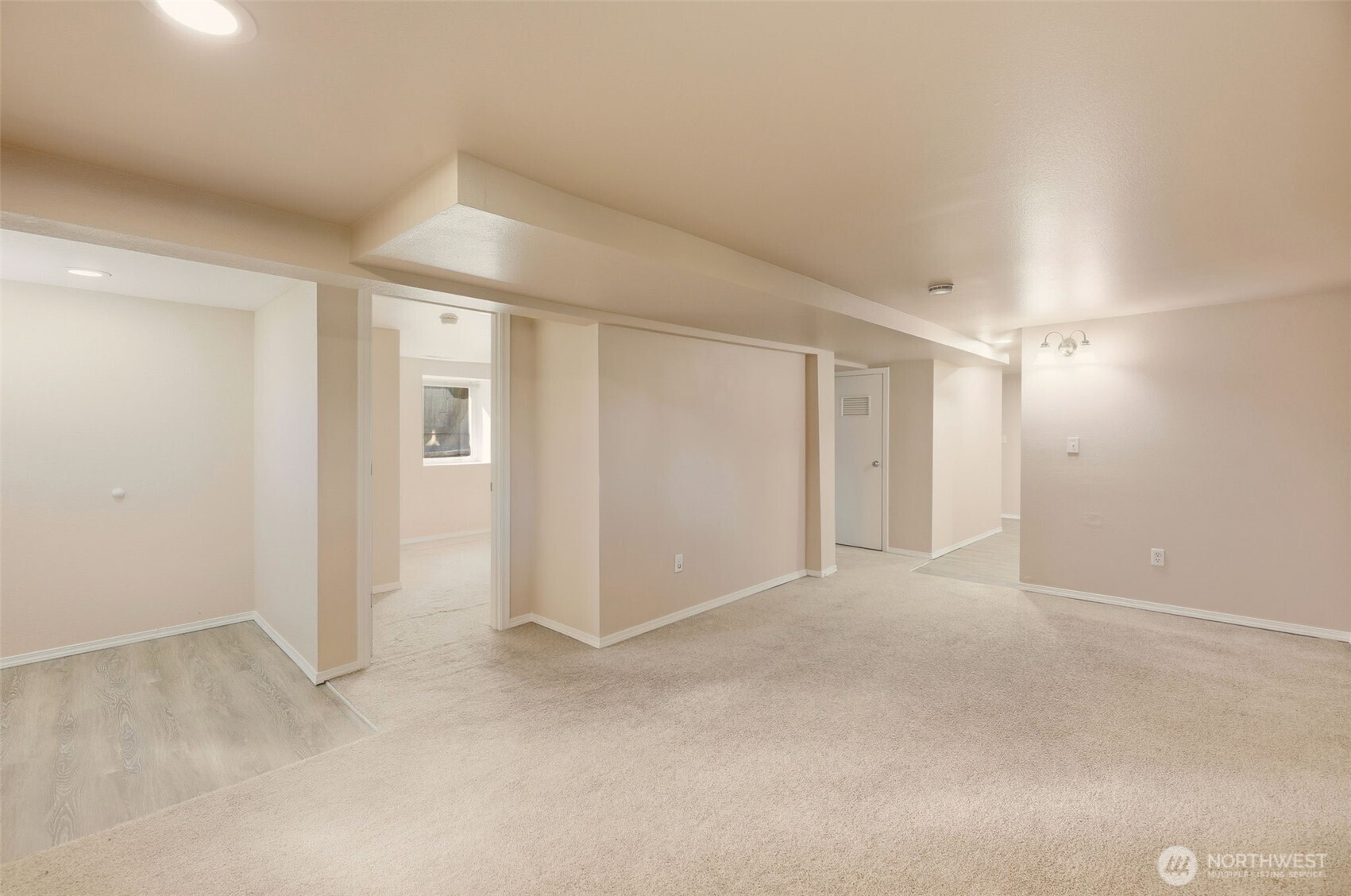 1726 Baker Avenue Everett, WA 98201 - Photo 29 of 39