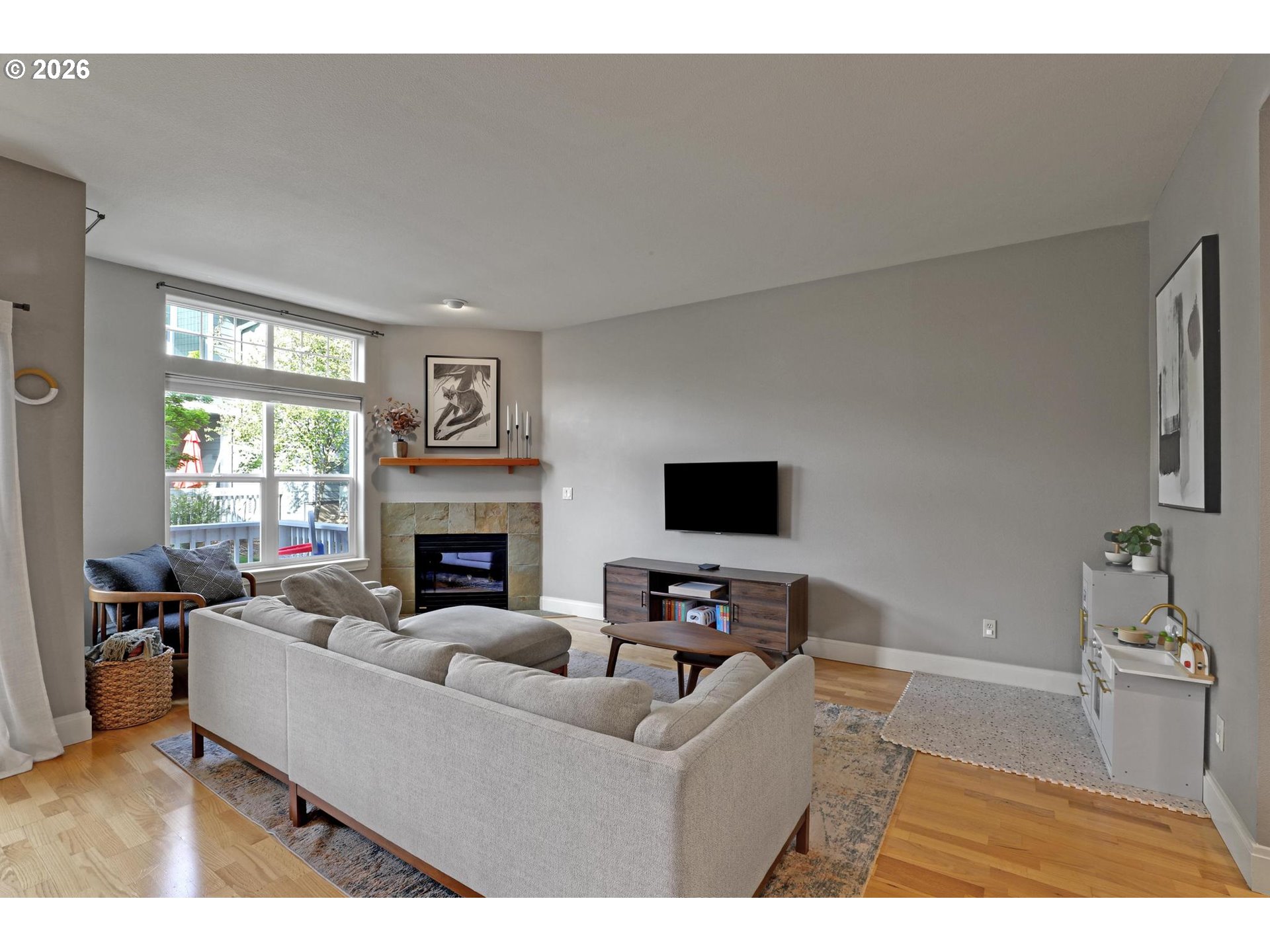 12224 Southwest Meader Way Beaverton, OR 97008 - Photo 16 of 35 Great Room