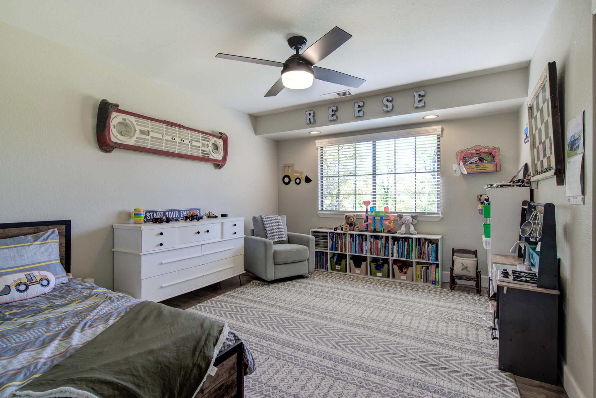 13416 Luna Drive Redding, CA 96003 - Photo 27 of 64 a bedroom with a bed and a window