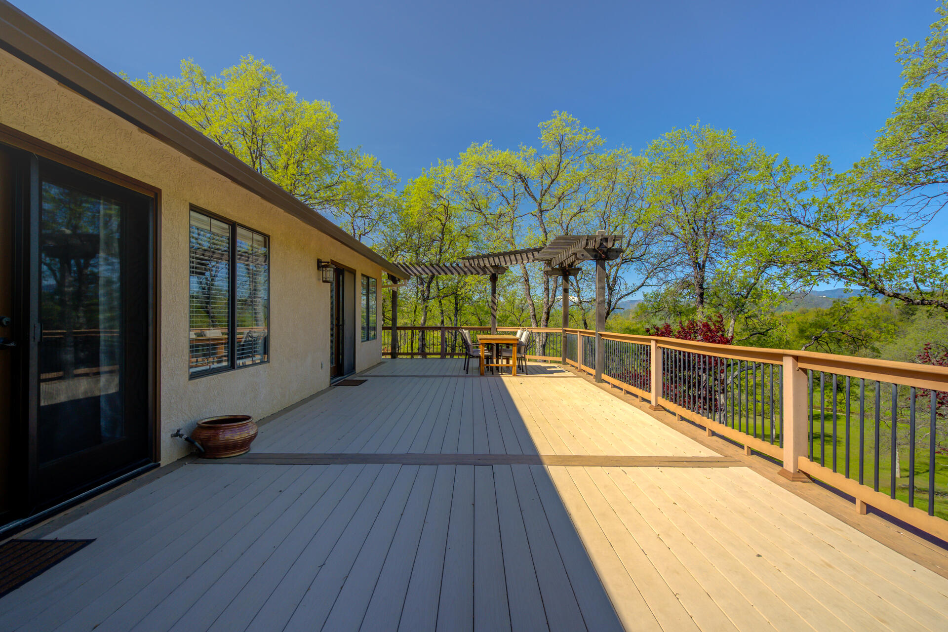 13416 Luna Drive Redding, CA 96003 - Photo 39 of 64 13416LunaDrive-30