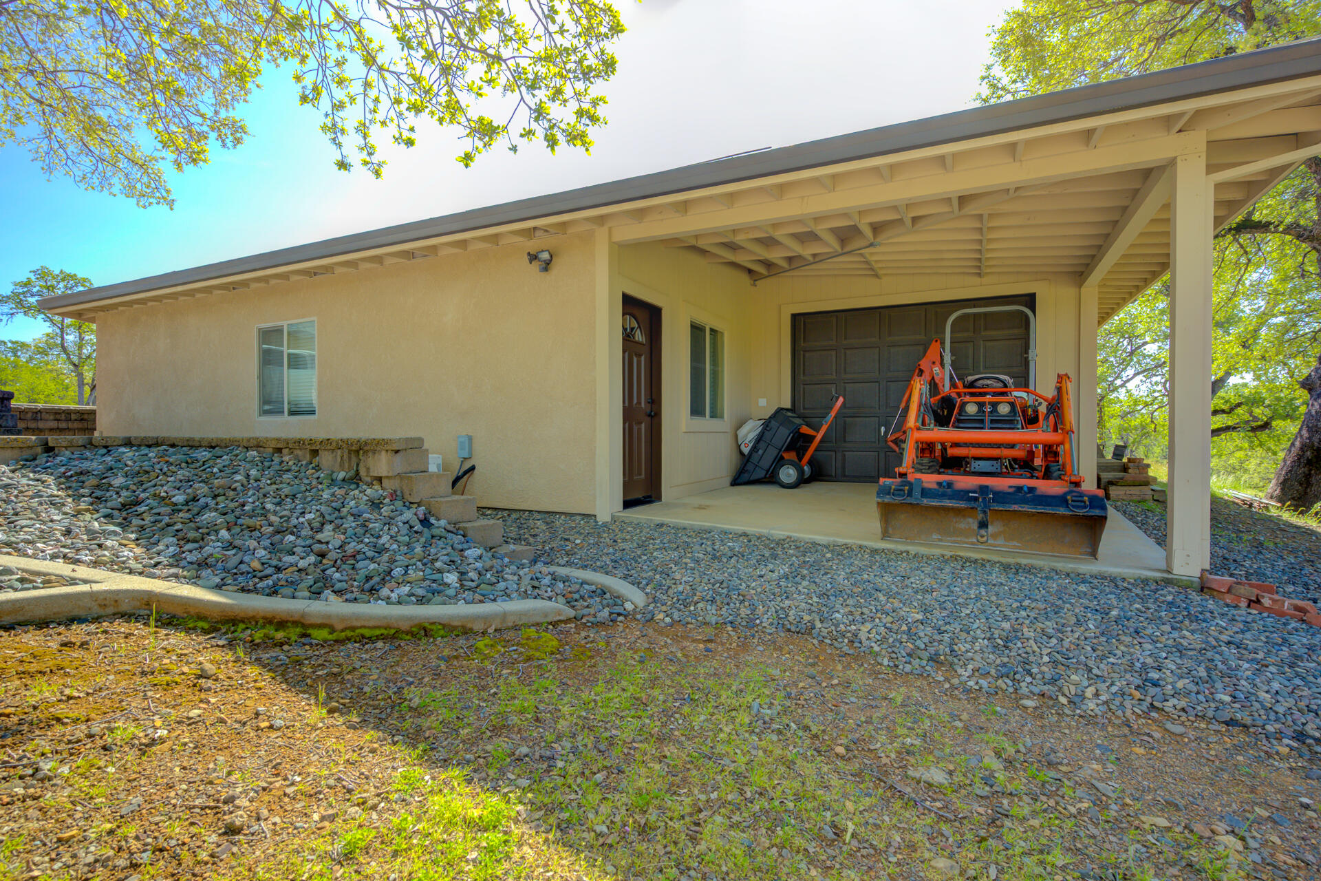 13416 Luna Drive Redding, CA 96003 - Photo 45 of 64 13416LunaDrive-36