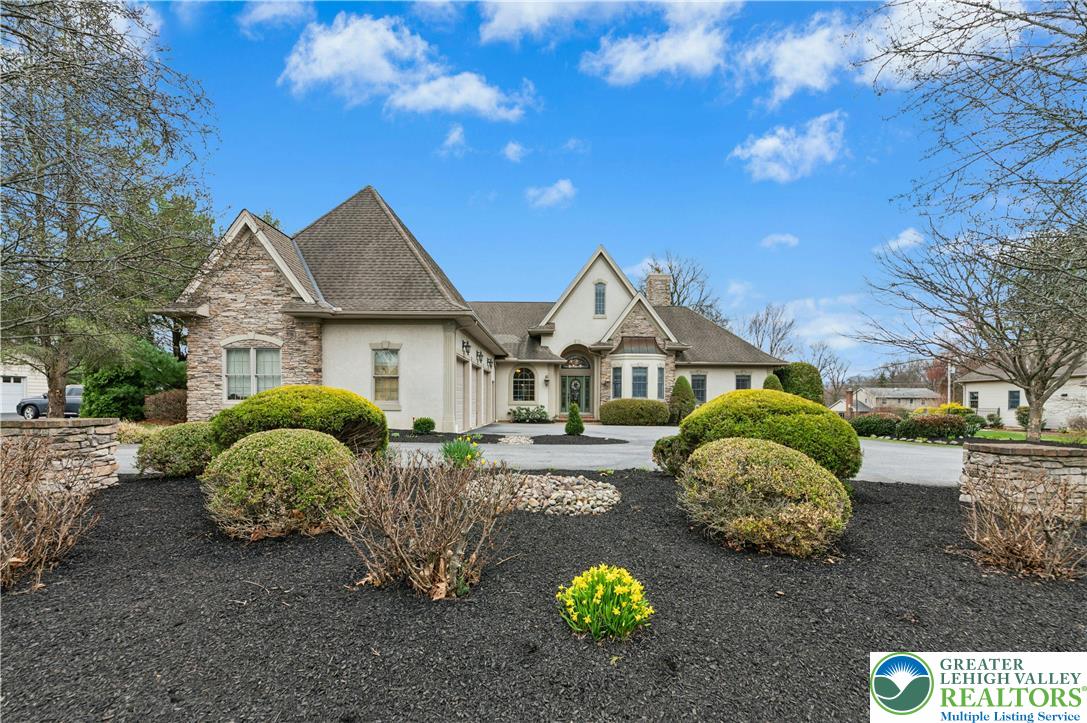 951 Macada Road Bethlehem, PA 18017 - Photo 1 of 46