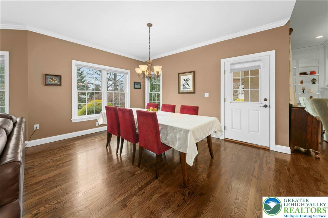 951 Macada Road Bethlehem, PA 18017 - Photo 14 of 46