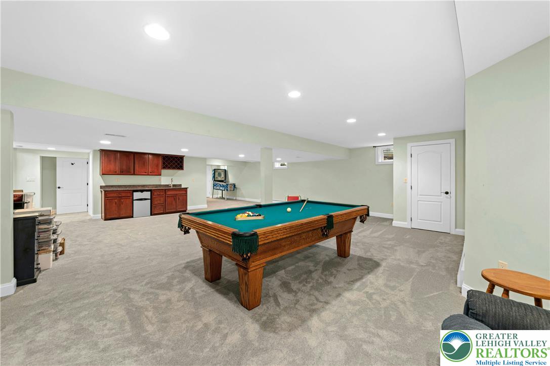 951 Macada Road Bethlehem, PA 18017 - Photo 34 of 46