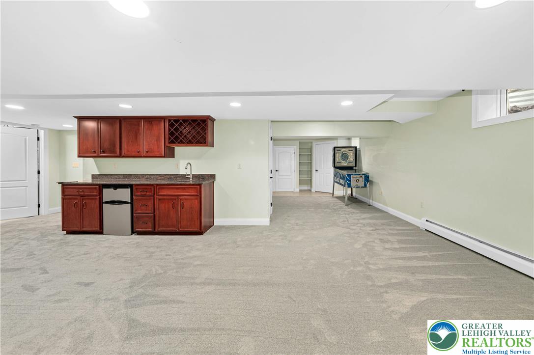 951 Macada Road Bethlehem, PA 18017 - Photo 35 of 46