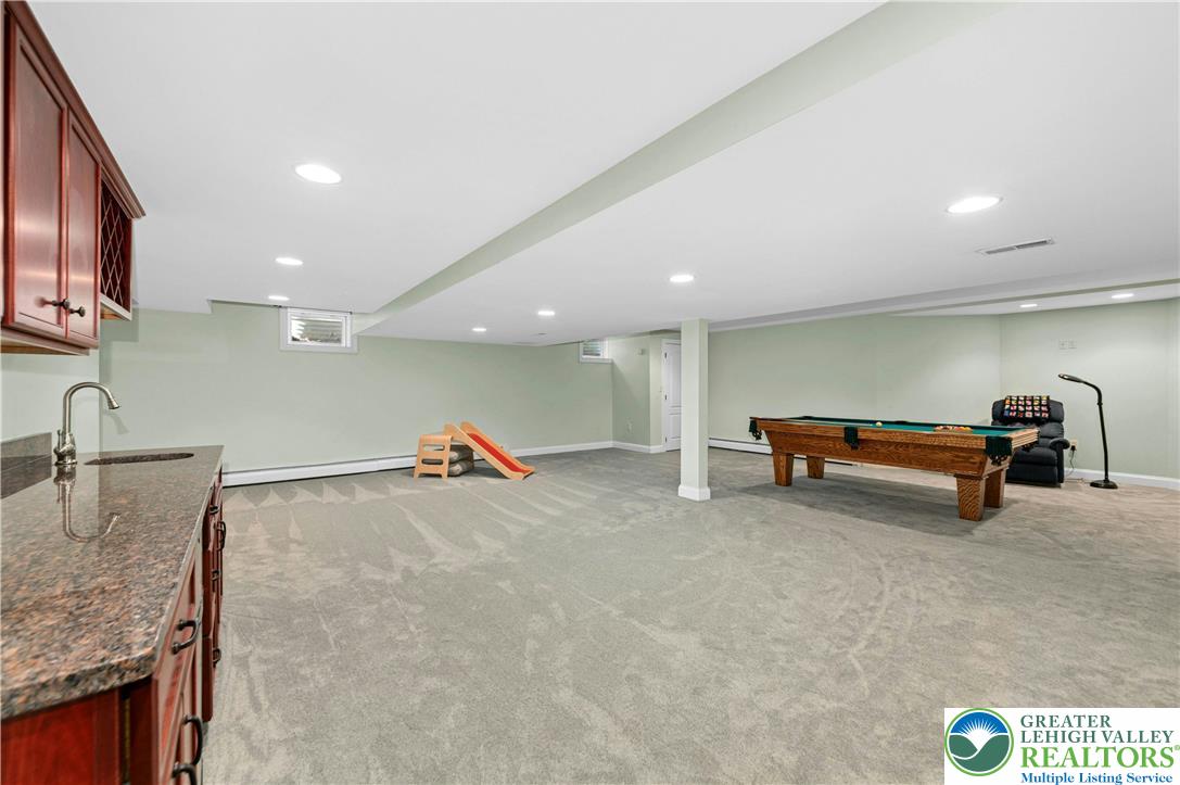 951 Macada Road Bethlehem, PA 18017 - Photo 36 of 46