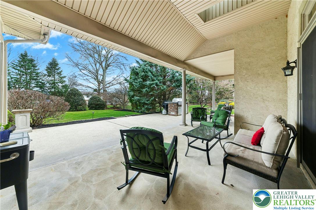 951 Macada Road Bethlehem, PA 18017 - Photo 39 of 46