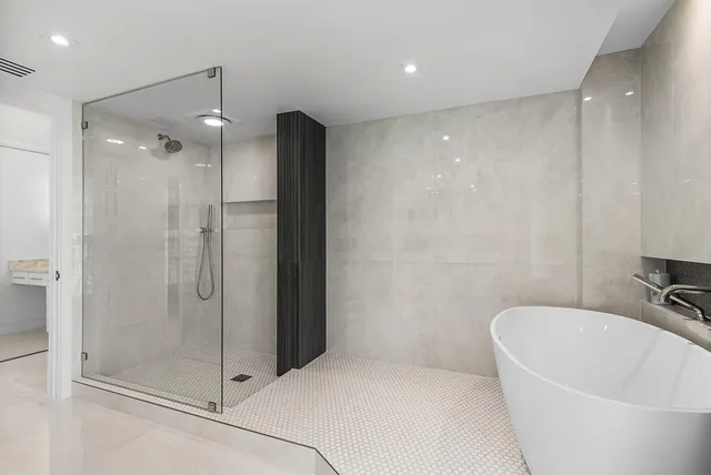 $3,695,000 | 3505 South Ocean Boulevard, Unit 12 NORTH, Highland Beach, FL 33487