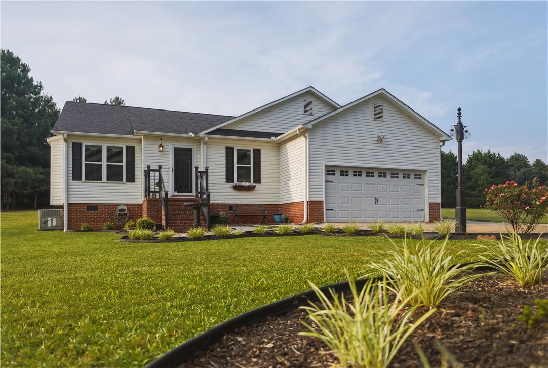 103 Randall Road Easley, SC 29642 - Photo 2 of 30