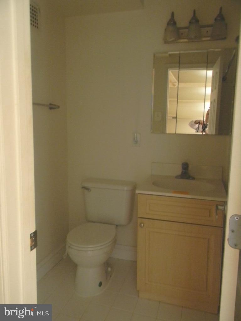 1005 Chillum Road, Unit 205 Hyattsville, MD 20782 - Photo 4 of 9