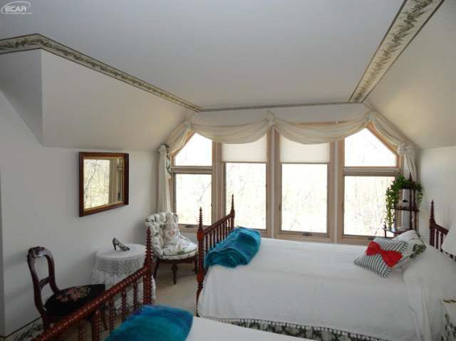 7352 East River Road Flushing, MI 48433 - Photo 35 of 51 21143465-34.JPG