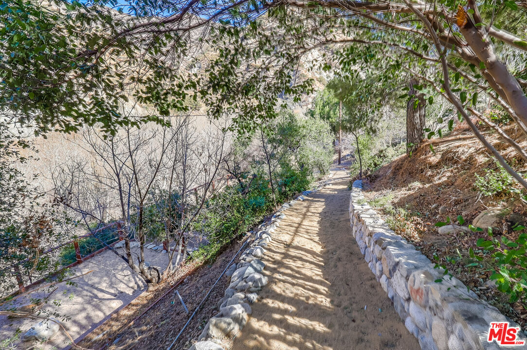 4137 Big Tujunga Canyon Road Tujunga, CA 91042 - Photo 47 of 57 Gallery Image 47