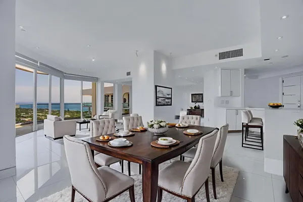 $2,295,900 | 19707 Turnberry Way, Unit TS2, Aventura, FL 33180