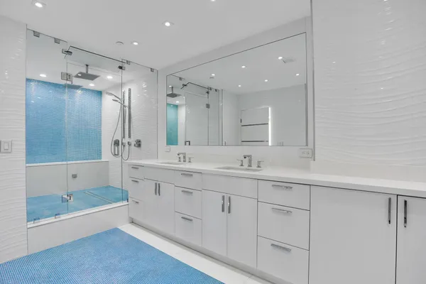 $2,295,900 | 19707 Turnberry Way, Unit TS2, Aventura, FL 33180