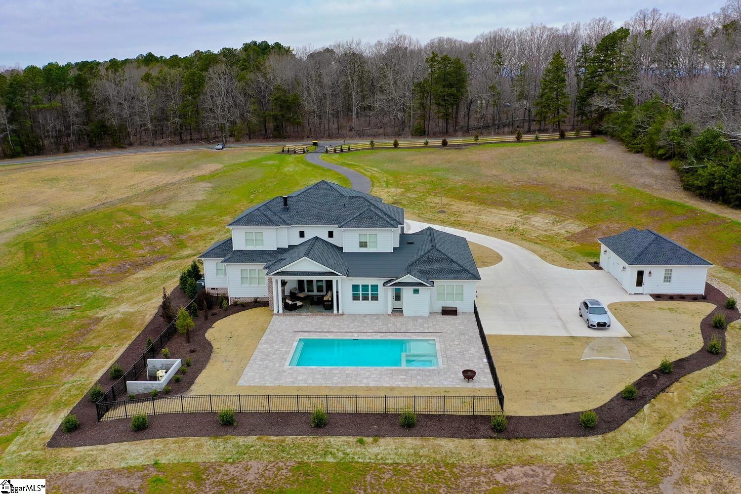 1520 Circle Road Easley, SC 29642 - Photo 2 of 26 Gallery Image 2