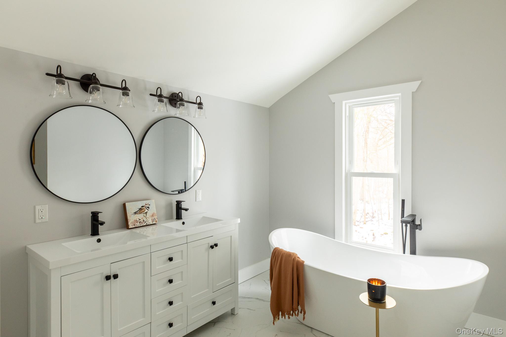 3 High Wood Road Staatsburg, NY 12580 - Photo 28 of 38 primary bathroom - soaking tub and double vanity