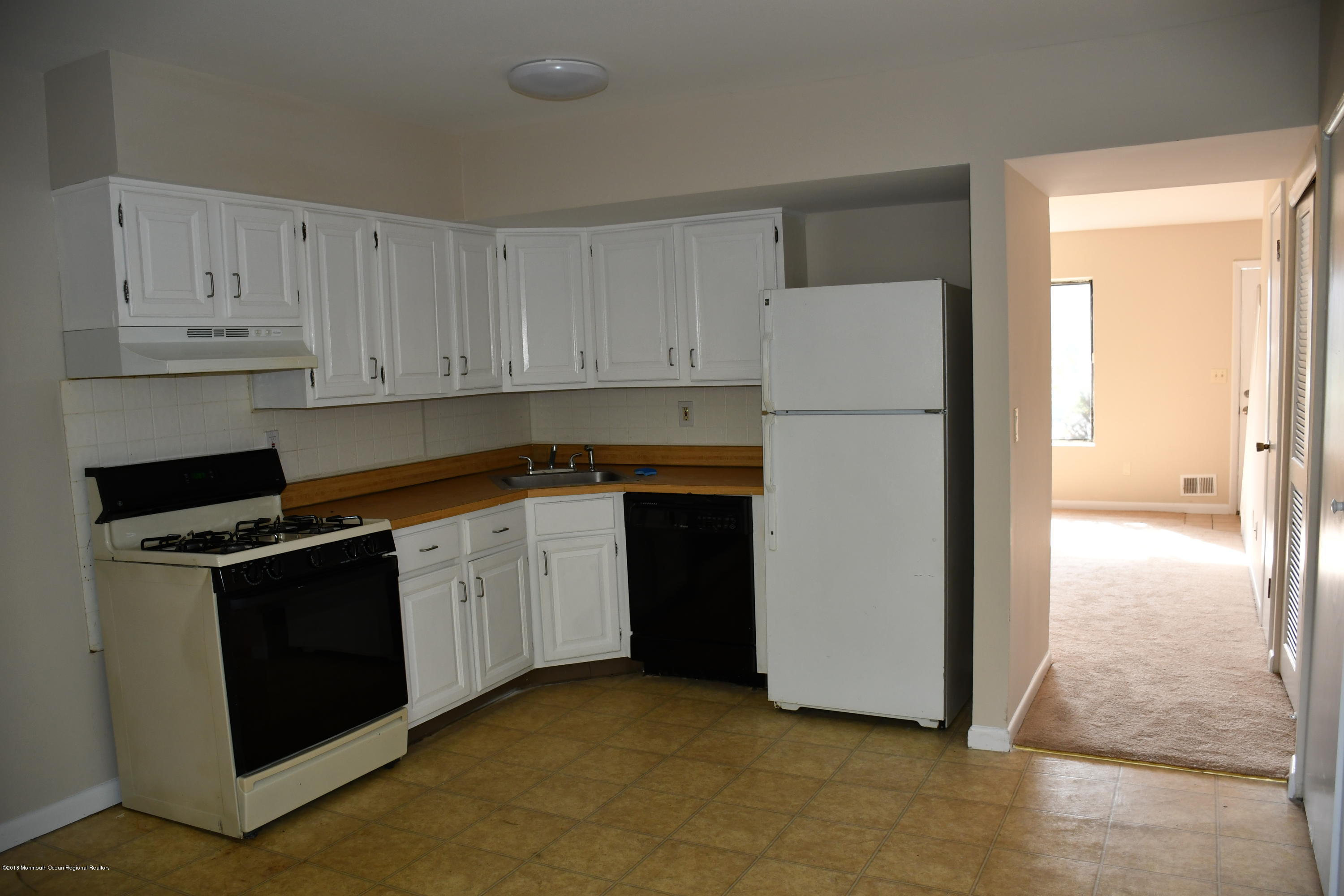8 Creek Road, Unit 251 Brick, NJ 08724 - Photo 8 of 13 DSC_1418