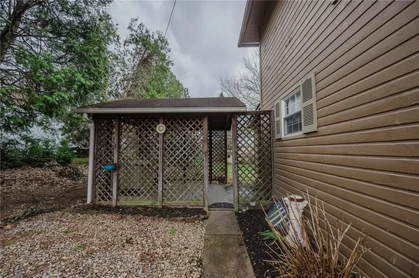 $165,000 | 422 East Campbell Street, Blairsville, PA 15717