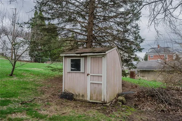 $165,000 | 422 East Campbell Street, Blairsville, PA 15717