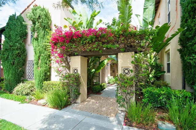 $3,250 | 53 Costa Brava, Irvine, CA 92620