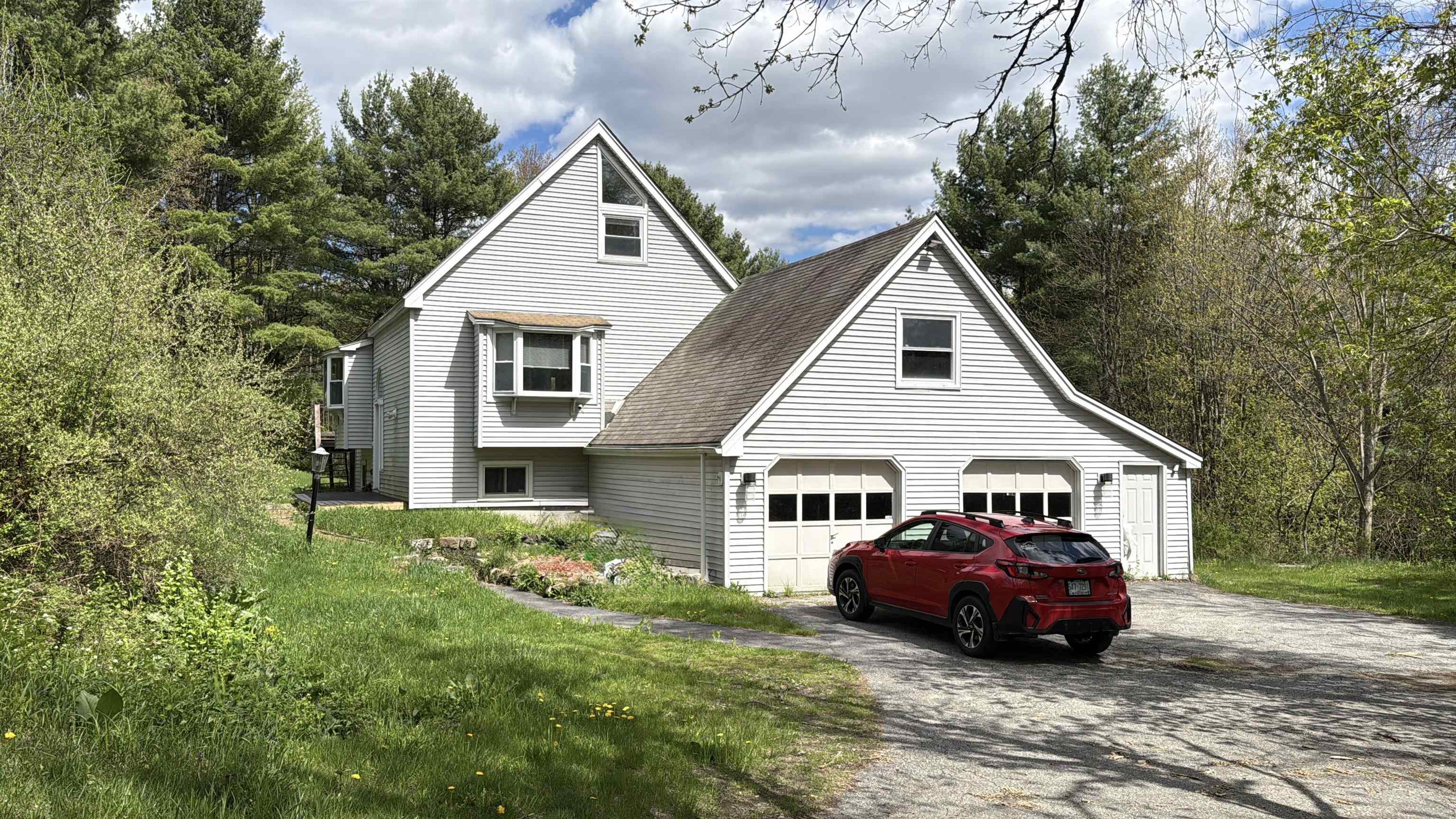 128 Roberts Hill Road Claremont, NH 03743 - Photo 2 of 18
