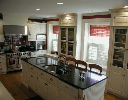 428 Oliver Road Edgeworth, PA 15143 - Photo 8 of 8 Kitchen.