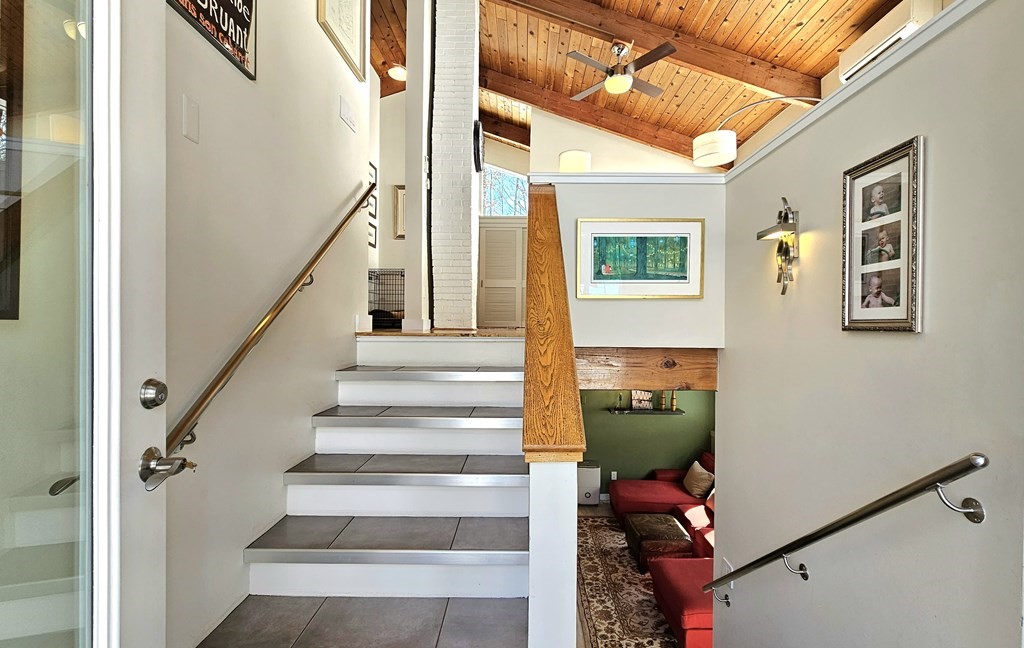 28 Butterhill Road Pelham, MA 01002 - Photo 24 of 42 a view of entryway