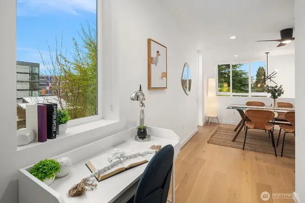 $699,000 | 1406 21st Avenue, Unit A, Seattle, WA 98122