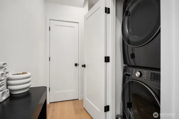 $699,000 | 1406 21st Avenue, Unit A, Seattle, WA 98122