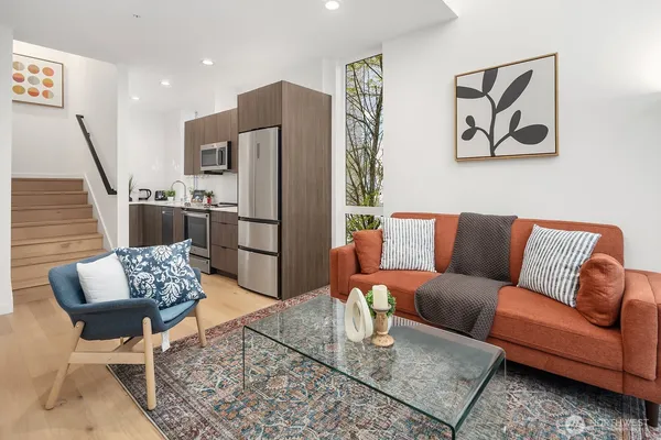 $699,000 | 1406 21st Avenue, Unit A, Seattle, WA 98122