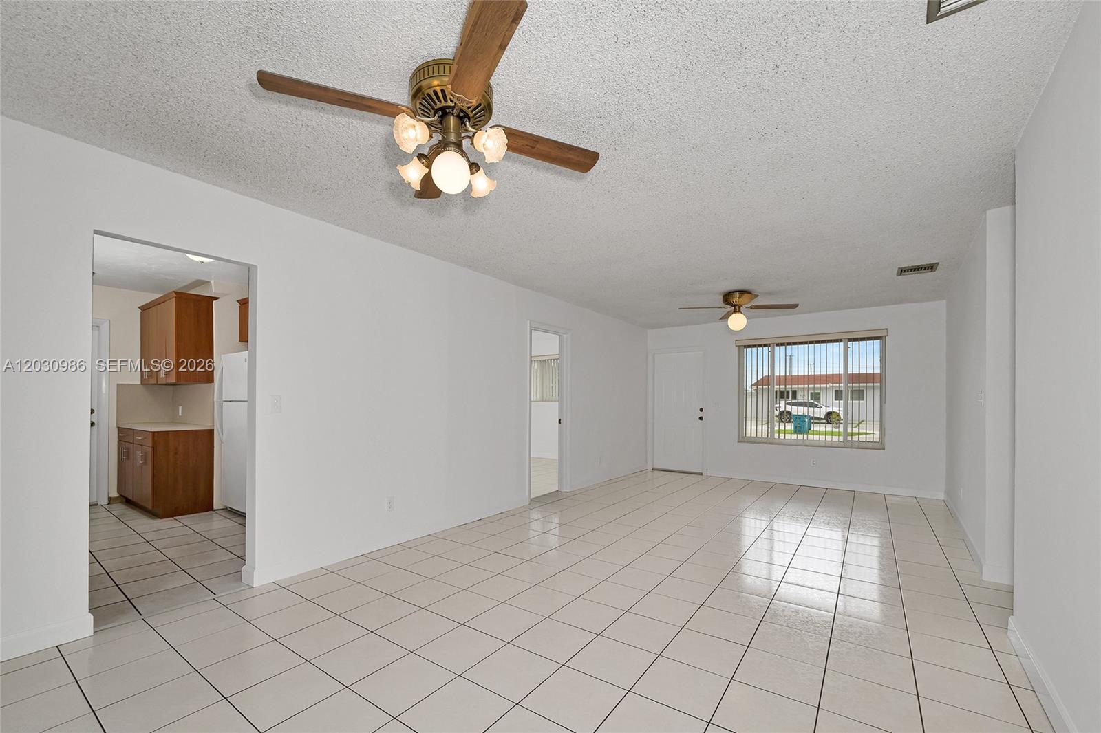 3210 Southwest 94th Court Miami, FL 33165 - Photo 11 of 47
