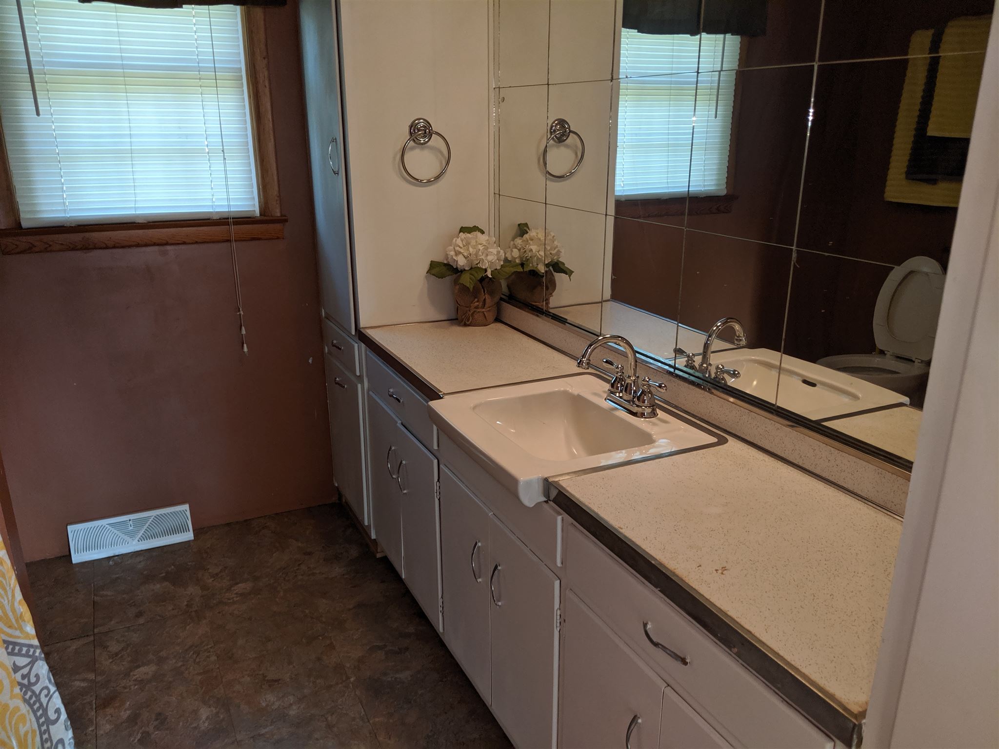 228 Bentley Road Vincennes, IN 47591 - Photo 10 of 31 Gallery Image 10