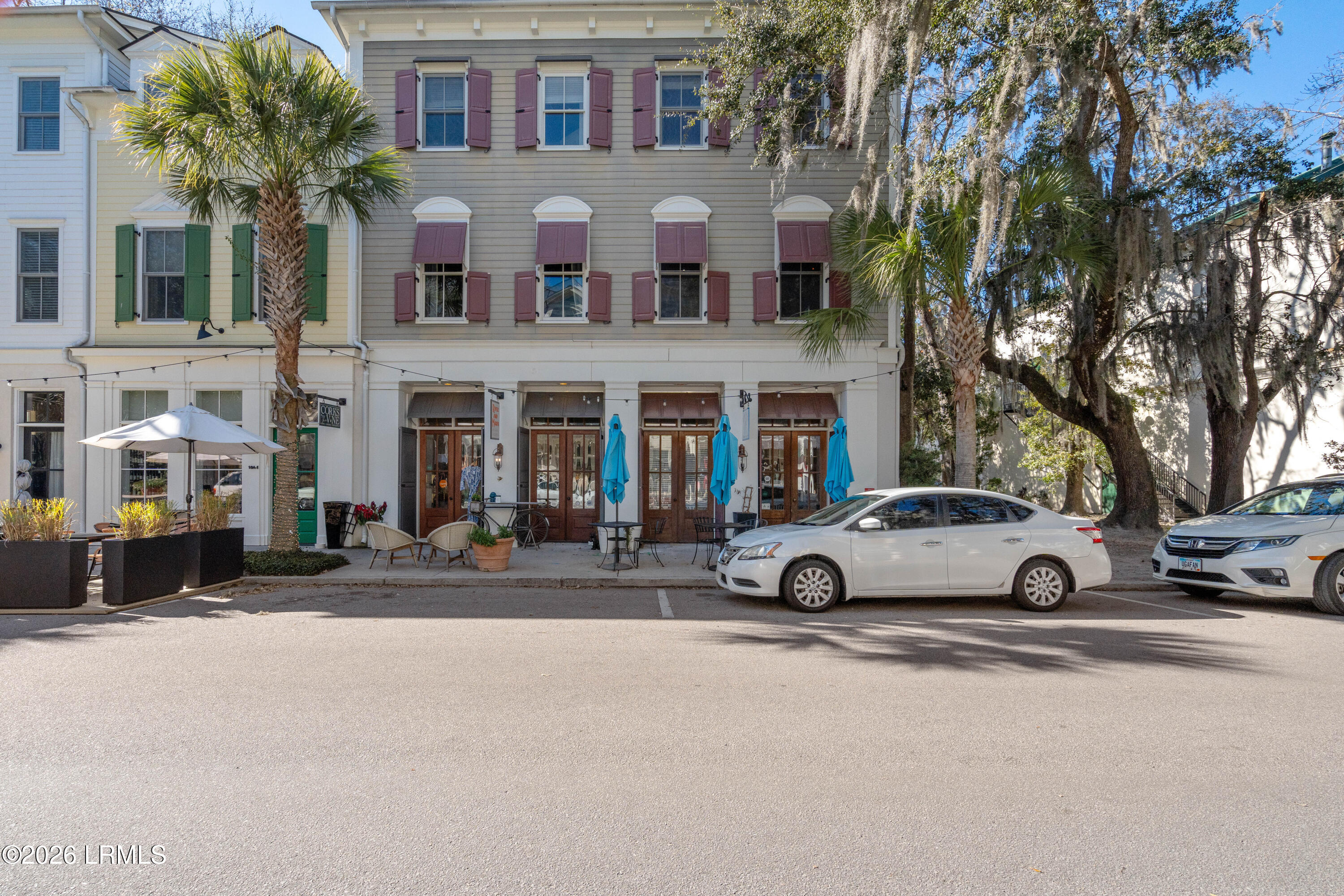 8 A Market, Unit 2 Beaufort, SC 29906 - Photo 2 of 39 8A Market-4