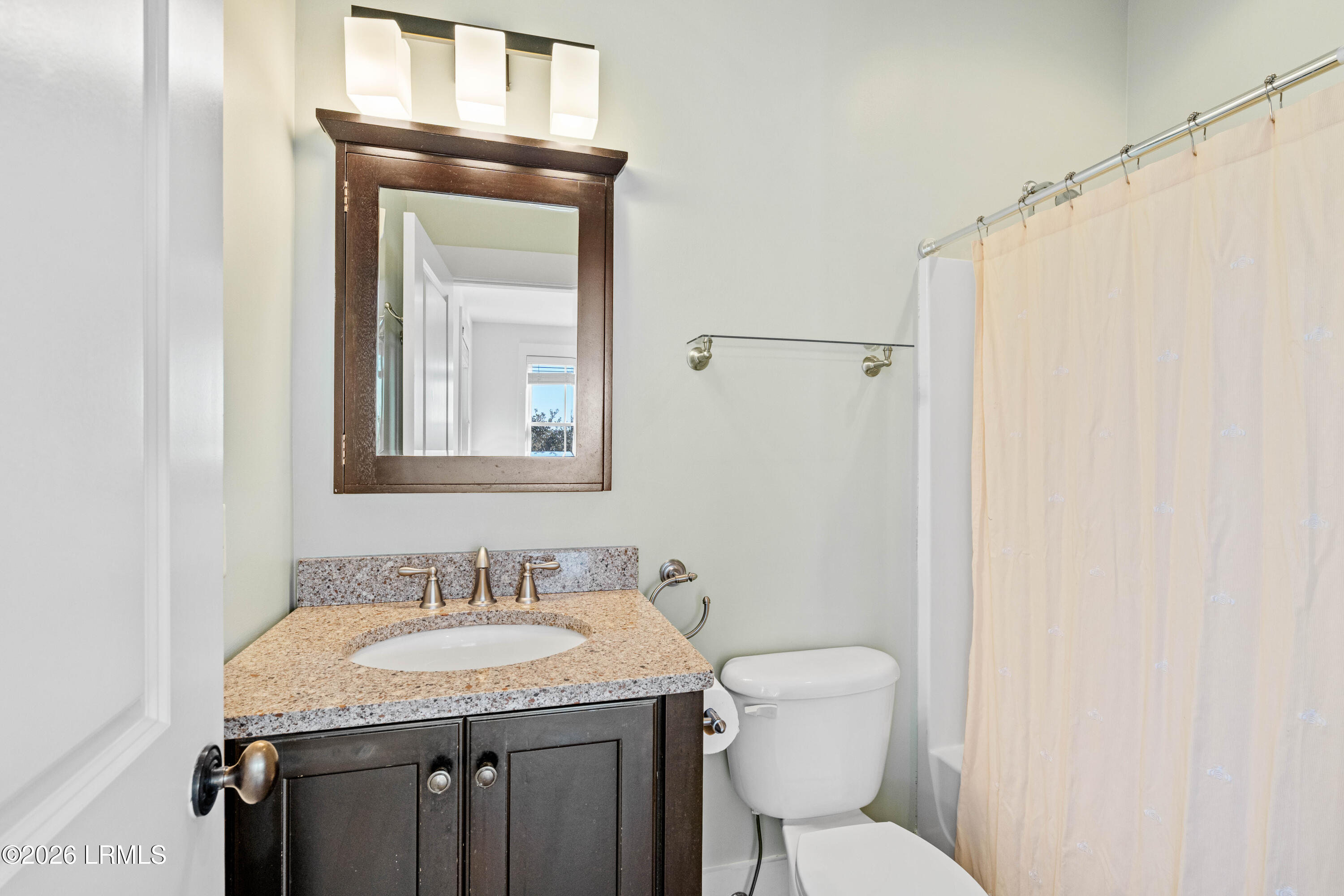 8 A Market, Unit 2 Beaufort, SC 29906 - Photo 21 of 39 8A Market-34