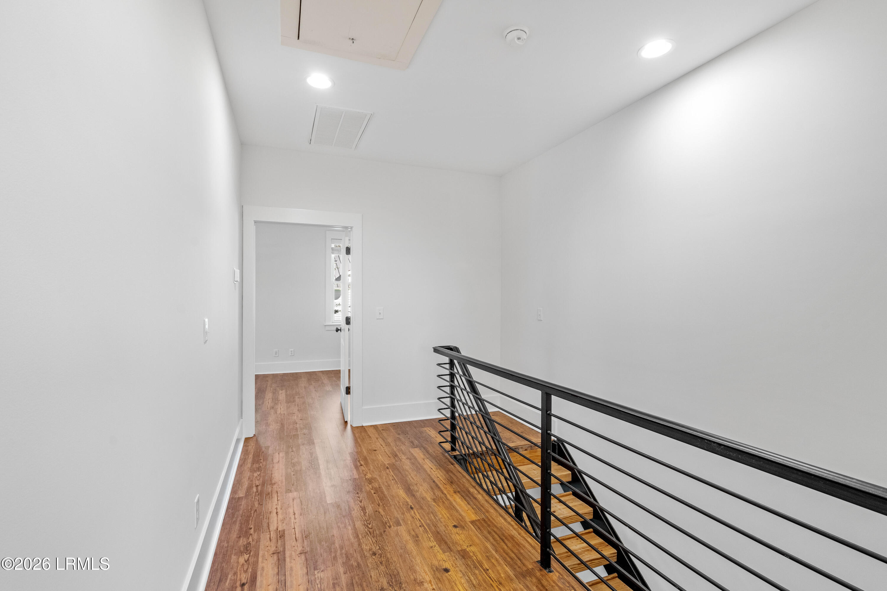 8 A Market, Unit 2 Beaufort, SC 29906 - Photo 24 of 39 8A Market-26